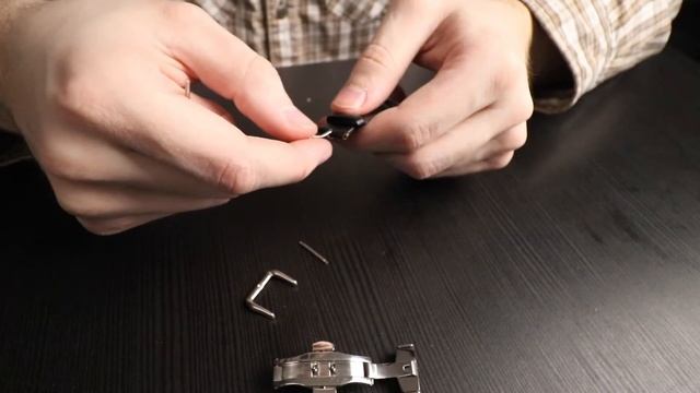 Как поменять застежку на часах смотреть онлайн