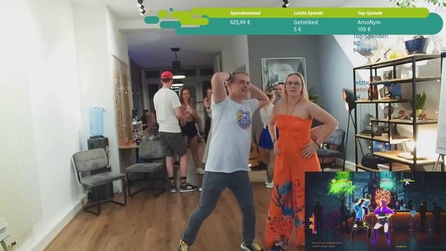 Just Dance @TwitchCon 2022 - "The Way I Are" by Timbaland featuring Keri Hilson,D.O.E. and Sebastia смотреть онлайн