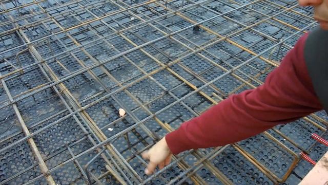 Фундамент плита сложной формы на участке с большим перепадом высот смотреть онлайн