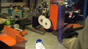 Токарный станок CJ0618 из Китая. Смазываем гитару сменных шестерен.