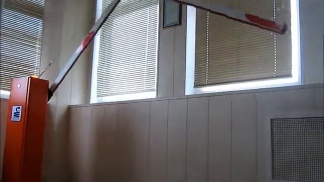Складывание прямоугольной стрелы шлагбаума на 180 градусов Фантом смотреть онлайн