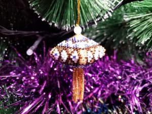 Мастер-класс "Новогодний фонарик". Мозаичное плетение. Часть 2/2.