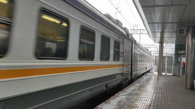 Электропоезд ЭД4М-0466 с маршрутом Малоярославец - Москва (Киевский вокзал)