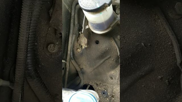 Замена лампочек на Geely Emgrand 7(1) смотреть онлайн
