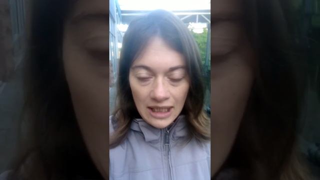 Что лучше дать ребенку во время еды: гаджет, мультик или книгу? смотреть онлайн