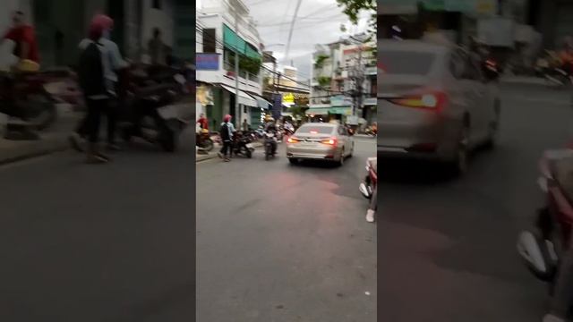 Вьетнам. Прогулка по Нячангу. Шутки от мужа. Итальянский ресторан. Vietnam. Vlog №1 смотреть онлайн