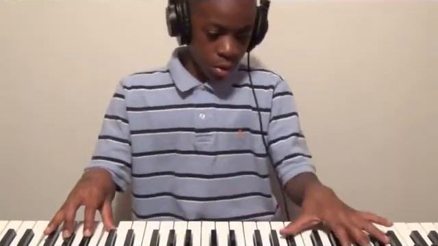 13 YEAR OLD ISAIAS COLLINS PLAYING AMAZING GRACE смотреть онлайн