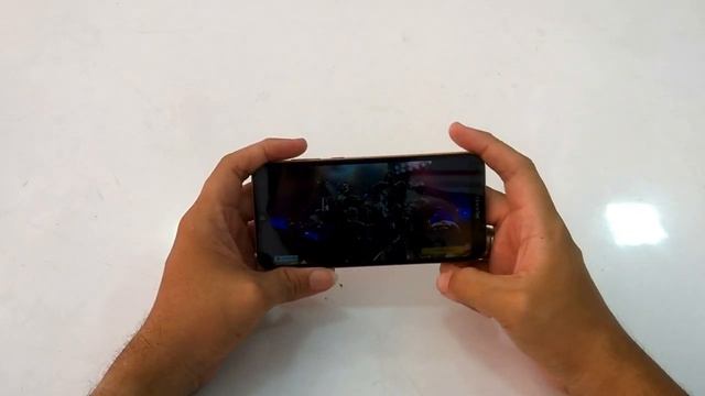 Prueba de rendimiento Huawei Y5 2019 Free Fire, Asphalt 8, redes sociales y mas... Da la talla? смотреть онлайн