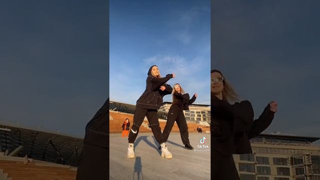 1000006399.mp4 смотреть онлайн