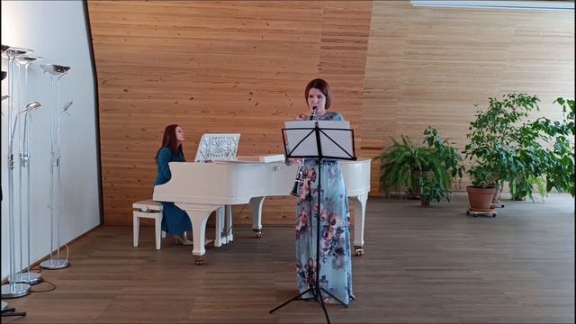 К. Сен-Санс - Соната для кларнета и фортепиано Es-Dur, 1 часть.Исполняют, Стук Анна и Ольга Рыжкова смотреть онлайн