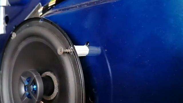 Простейшая установка 16х динамиков в передние двери Лада Гранта смотреть онлайн