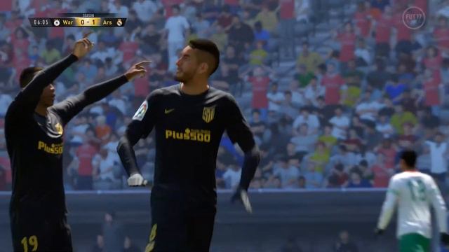 FIFA 17: Pereyra Scores From Long Range смотреть онлайн
