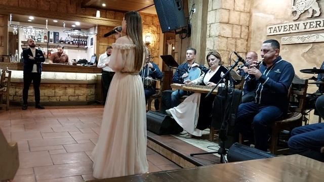 Национальный ресторан TAVERN YEREVAN. Армения. Ереван смотреть онлайн