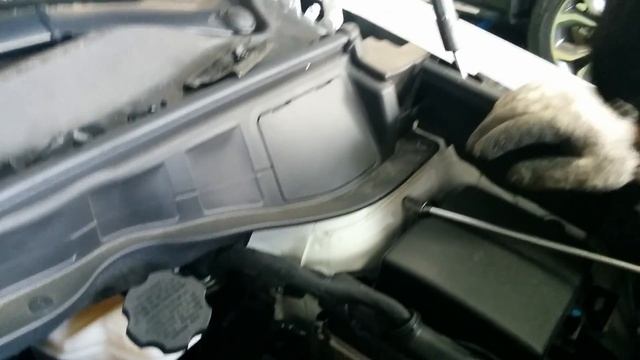 Change Diesel Filter In Hyundai Santa Fe 2014