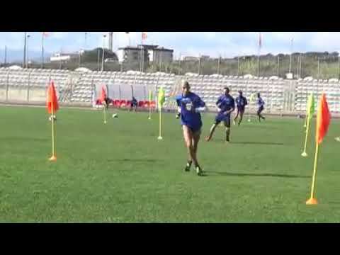 Футбольные упражнения для защитников ⚽ difesa a 4 esercitazione sugli appoggi e orientamento смотреть онлайн