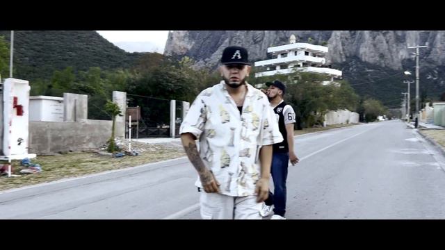 Aferrados - Mike Casillas Ft. Dhen Rp (Video Oficial) смотреть онлайн