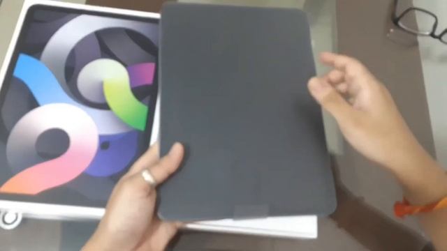 iPad Air 4th generation (2020) 256GB WiFi only SGrey unboxing. Ordered from Apple India online stor смотреть онлайн