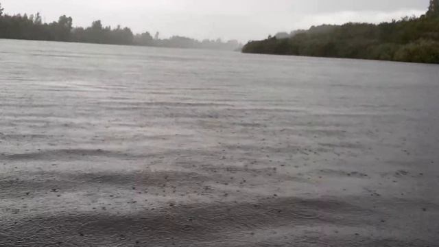 Погода на рыбалке бывает разной смотреть онлайн