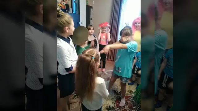 07 11 2020 Поздравление на дому Влады (9 лет) с Днём рождения, г. Докшицы смотреть онлайн