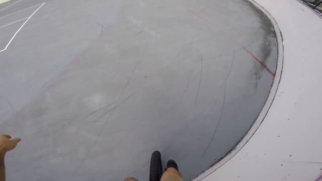 How to ride a unicycle - 10 tips смотреть онлайн