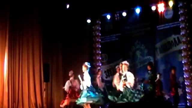 Танцевальный кол-в "Фортуна" - Балалайка смотреть онлайн