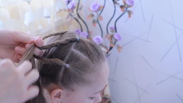 ДЕТСКАЯ ПРИЧЕСКА С ВЫПУКЛОЙ КОСОЙ. ПРИЧЕСКИ ДЛЯ ДЕВОЧЕК, ДЕВУШЕК.ОРИГИНАЛЬНЫЕ ПРИЧЕСКИ смотреть онлайн