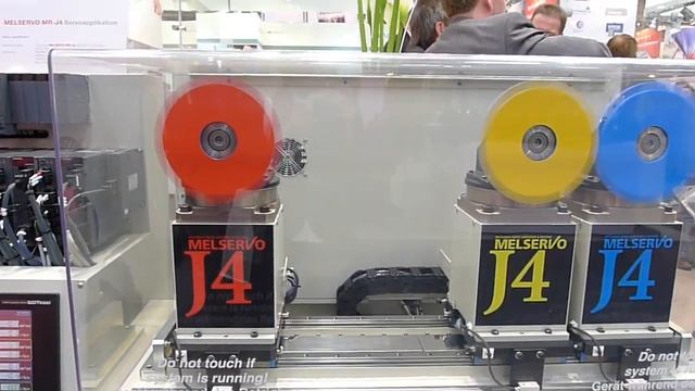 Mitsubishi J4 Demo 1 смотреть онлайн
