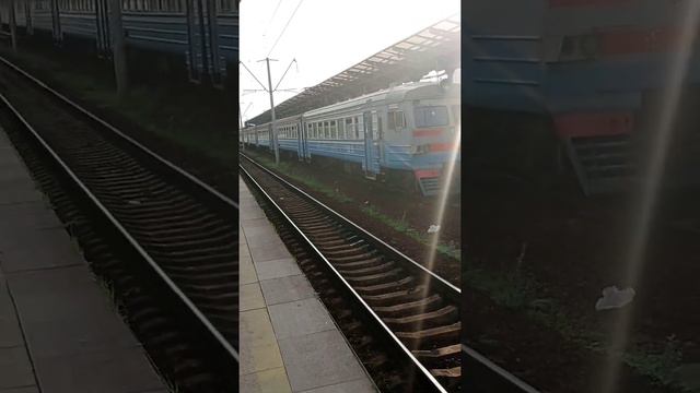 Міська електричка (Kyiv Urban Rail) смотреть онлайн