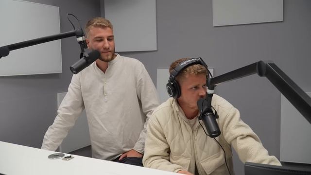 Freya Dee - Robím gang**ngy a to ma baví. Najviac som mala do 40 ľudí | Tri Prasiatka смотреть онлайн