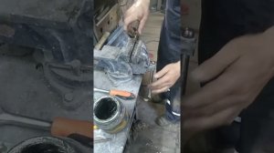 ремонт дверной петли. ваз