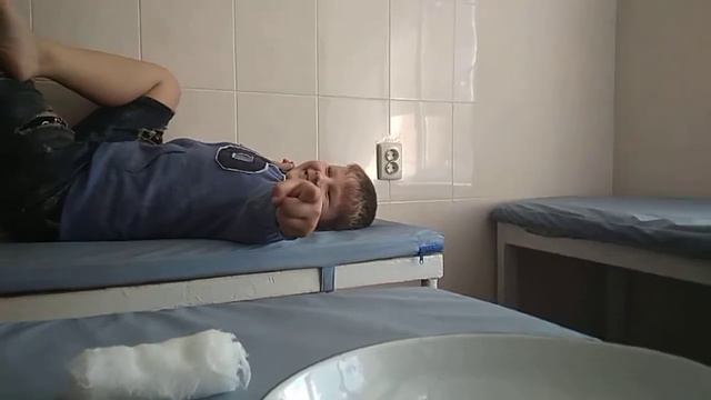 Когда попал в больницу и поставили катетер смотреть онлайн