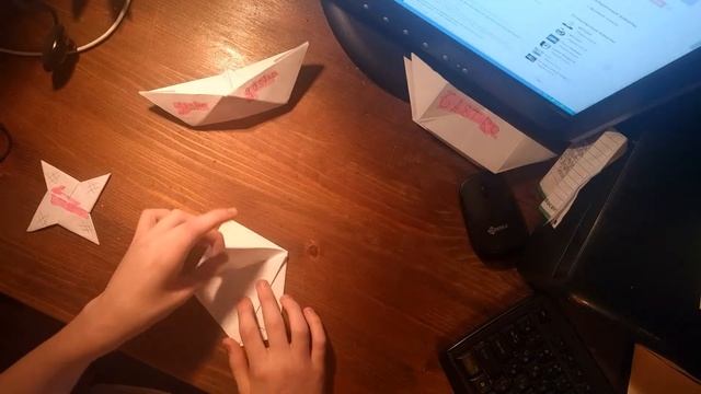 КАК СДЕЛАТЬ СТАКАНЧИК ИЗ БУМАГИ! ДЛЯ НАЧИНАЮЩИХ. ОРИГАМИ №3 смотреть онлайн