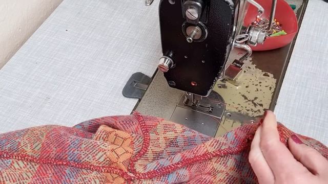 ВСЁ О СВИТЕРАХ И КОФТАХ: как укоротить и уменьшить рукава, как ушить и как зашить большие дырки.