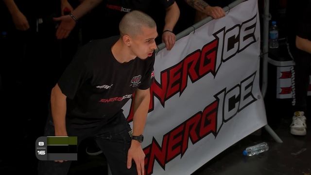 The Most INTENSE Chases From WCT5 UK! ?? смотреть онлайн