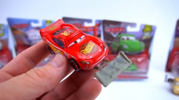 DISNEY PIXAR CARS 2017 PISTON CUP FLIK WORLD GRAND PRIX CARS COLLECTION