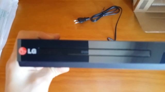 Unboxing - DVD PLAYER LG DP132