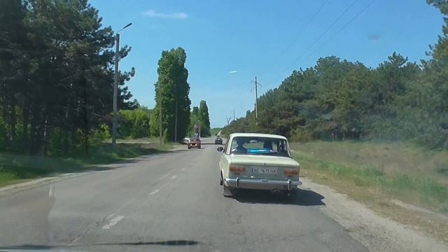 По дороге между Каменкой-Днепровской и Большой Знаменкой смотреть онлайн
