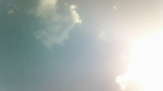 Плотва попёрла на реке Востец!!! смотреть онлайн