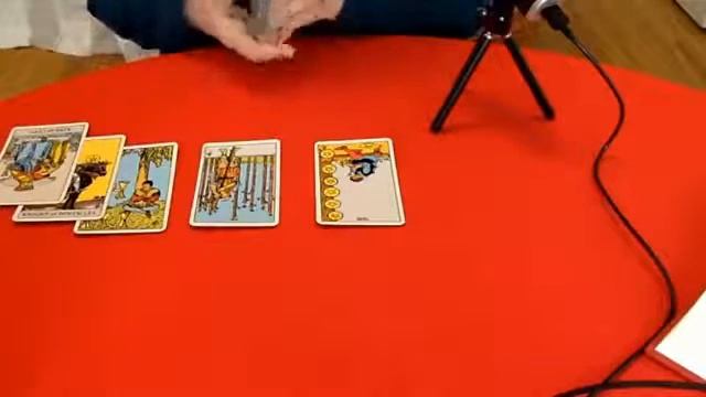 МАГИЯ И ГАДАНИЕ КОЛЕНА смотреть онлайн