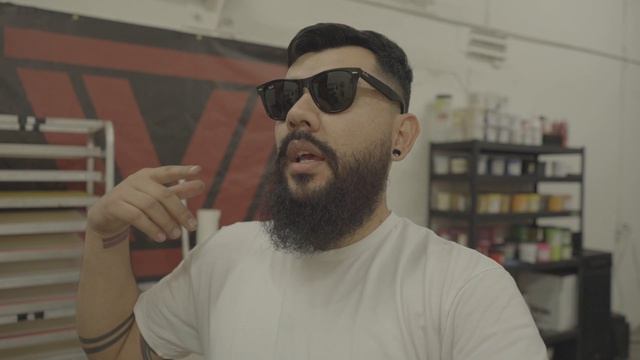 we found the right person смотреть онлайн