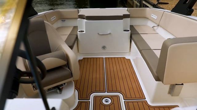 Открытый прогулочный катер Bayliner VR 4 смотреть онлайн