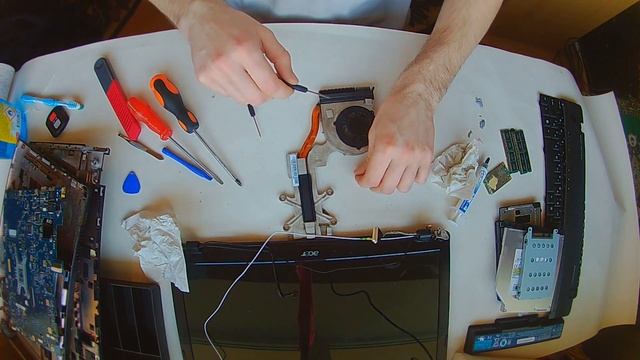 Disassembly cleaning Acer Aspire 5737 z Part 4 - install and clean fan смотреть онлайн