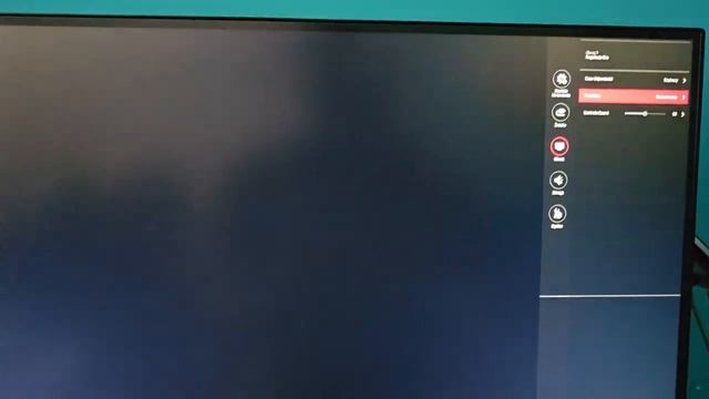 LG Monitor 27UL850-W Horizontal Lines Flickering Problem.