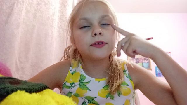 Кристина у врача по поводу слуха смотреть онлайн