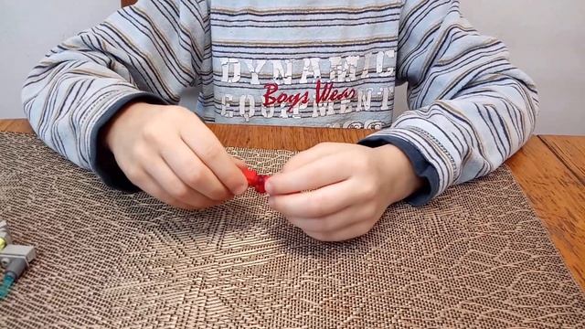 Поделки для детей. Самоделки из Лего. Пожарный катер из лего. Что сделать из лего. смотреть онлайн