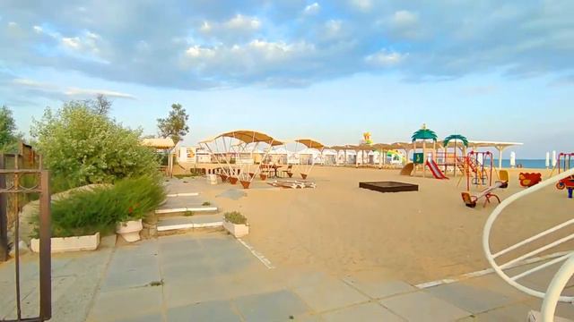 Евпатория - пляж пансионата Планета смотреть онлайн