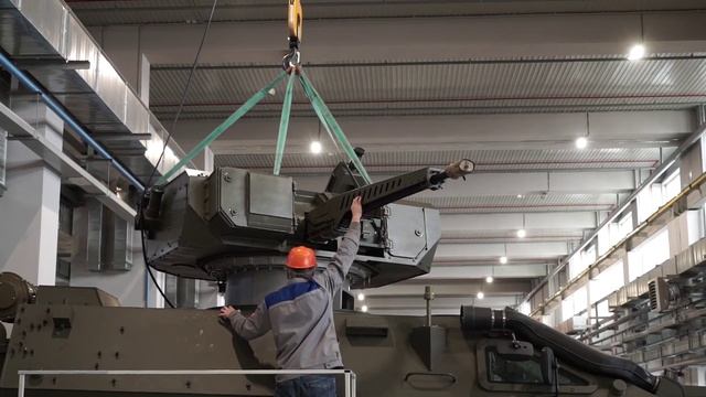 Начато серийное производство дистанционно управляемого боевого модуля БМ-30-Д «Спица» уже в строю смотреть онлайн