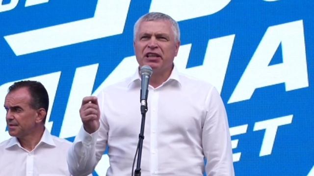 Стадион Динамо открыт для любителей бега смотреть онлайн