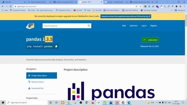 Python Pandas смотреть онлайн