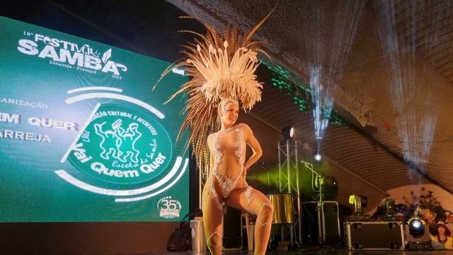 Vai Quem Quer - Rainha de Bateria @Festival Samba Estarreja 2022 смотреть онлайн